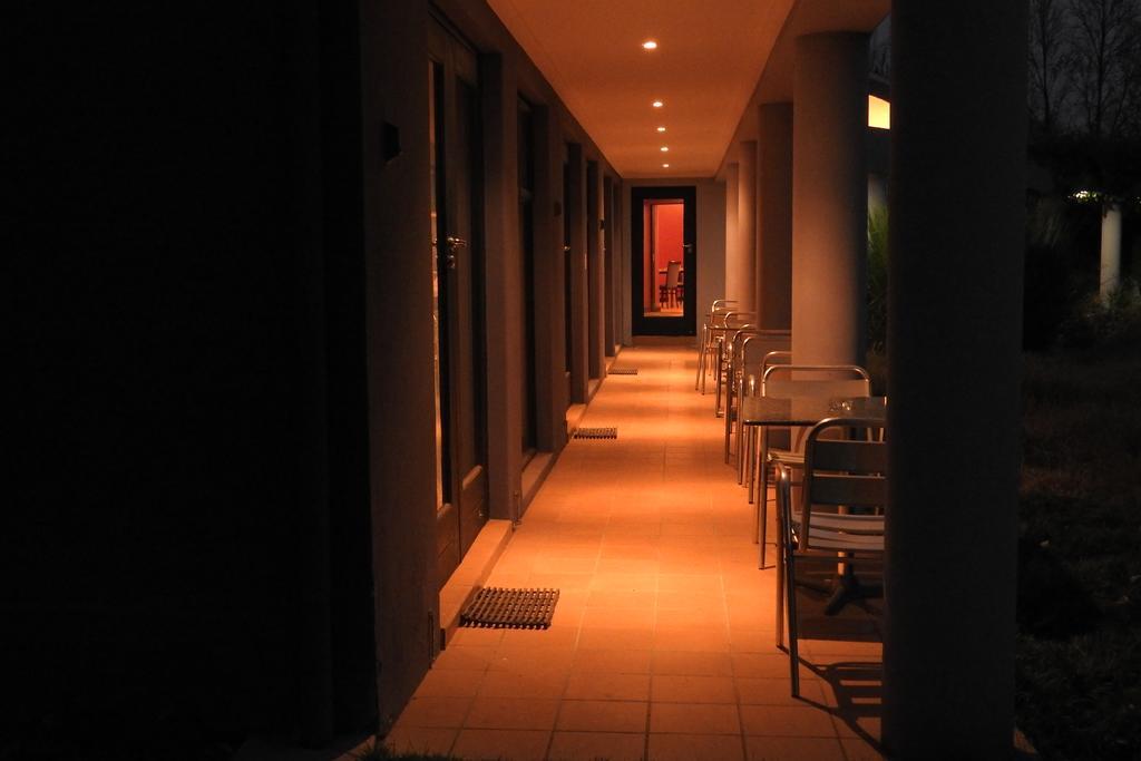 Willow Place Guest House Midrand Buitenkant foto